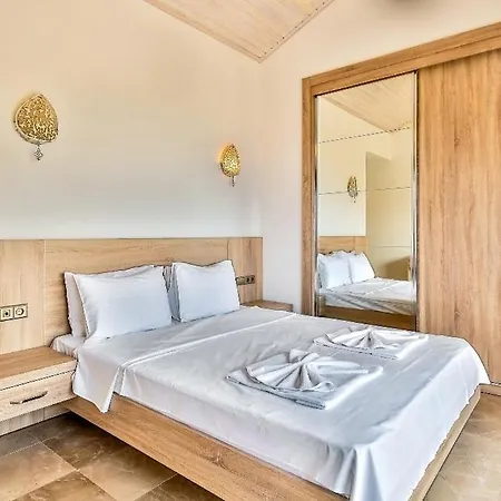 Feride - Stunning Views Overlooking Sea Vakantiehuis